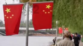 施秉县杨柳塘镇:踏雪慰问走访 关爱温暖民心