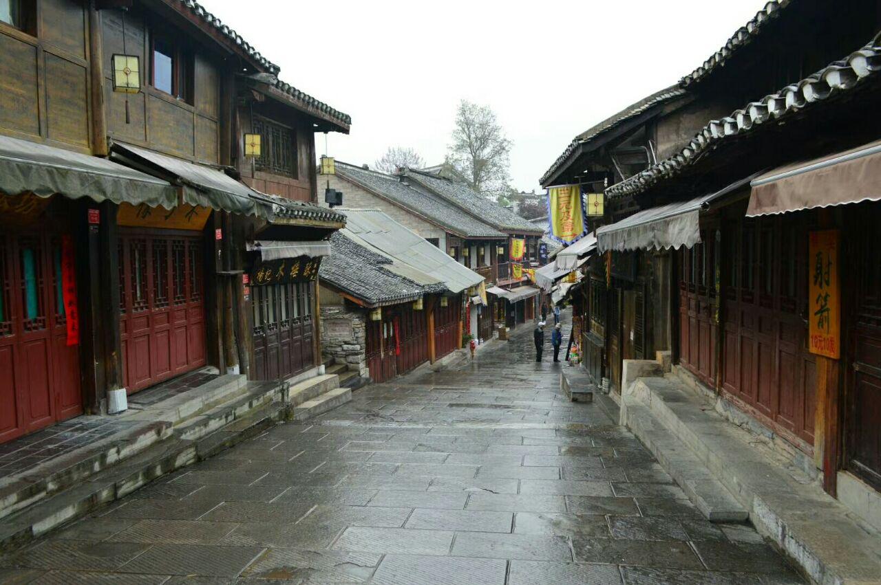 逃出诡异庄园